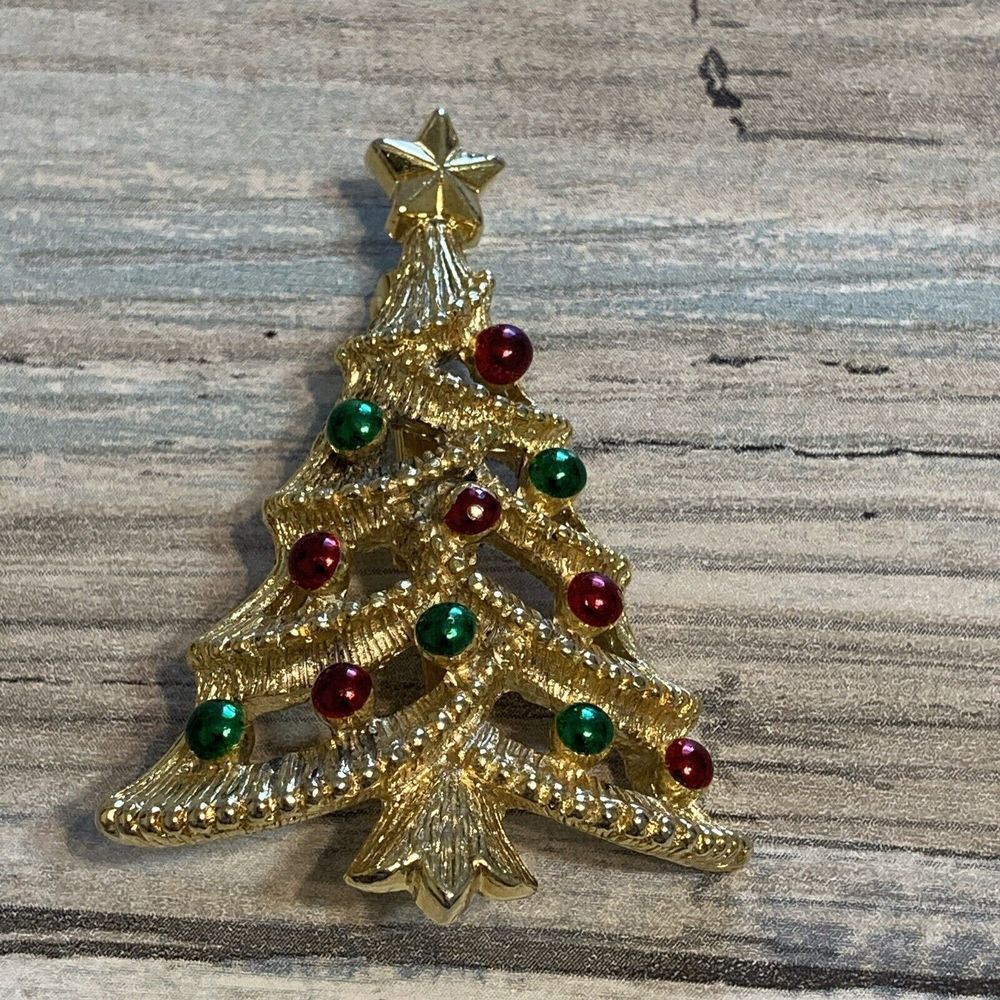 Gerry's Christmas Tree Brooch Pin Gold Color with Red and Green Balls